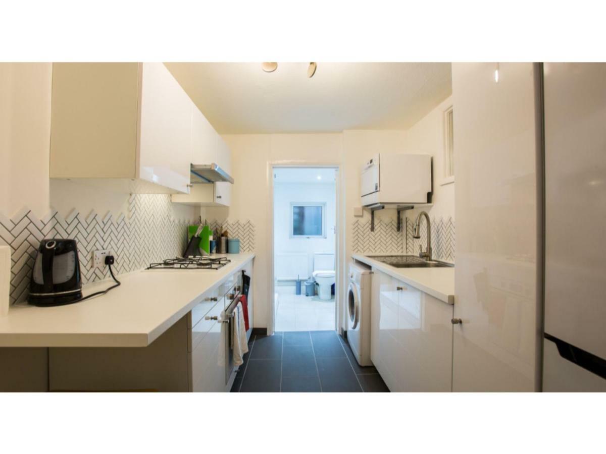 Elegant 1Bdr W/Private Garden In Vibrant Brighton Apartment Екстериор снимка